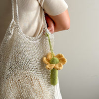 Daisy Lipstick Holder: Yarn & Pattern Package