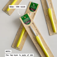 Clover Amure/Amour Crochet Hooks (Individual)