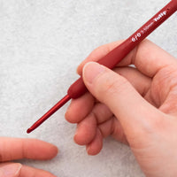 Tulip Etimo Red Crochet Hook